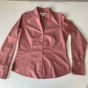 Foxcroft Heritage Non-Iron y neck long sleeve fitted shirt size 6